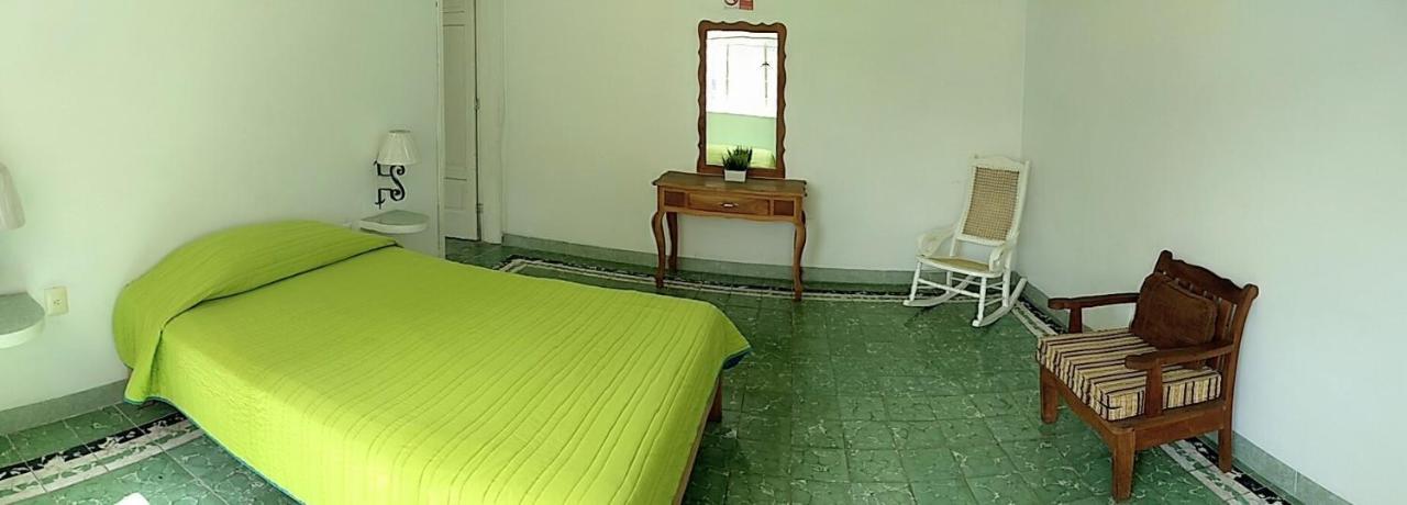 Hotel Suites Кордова Екстер'єр фото